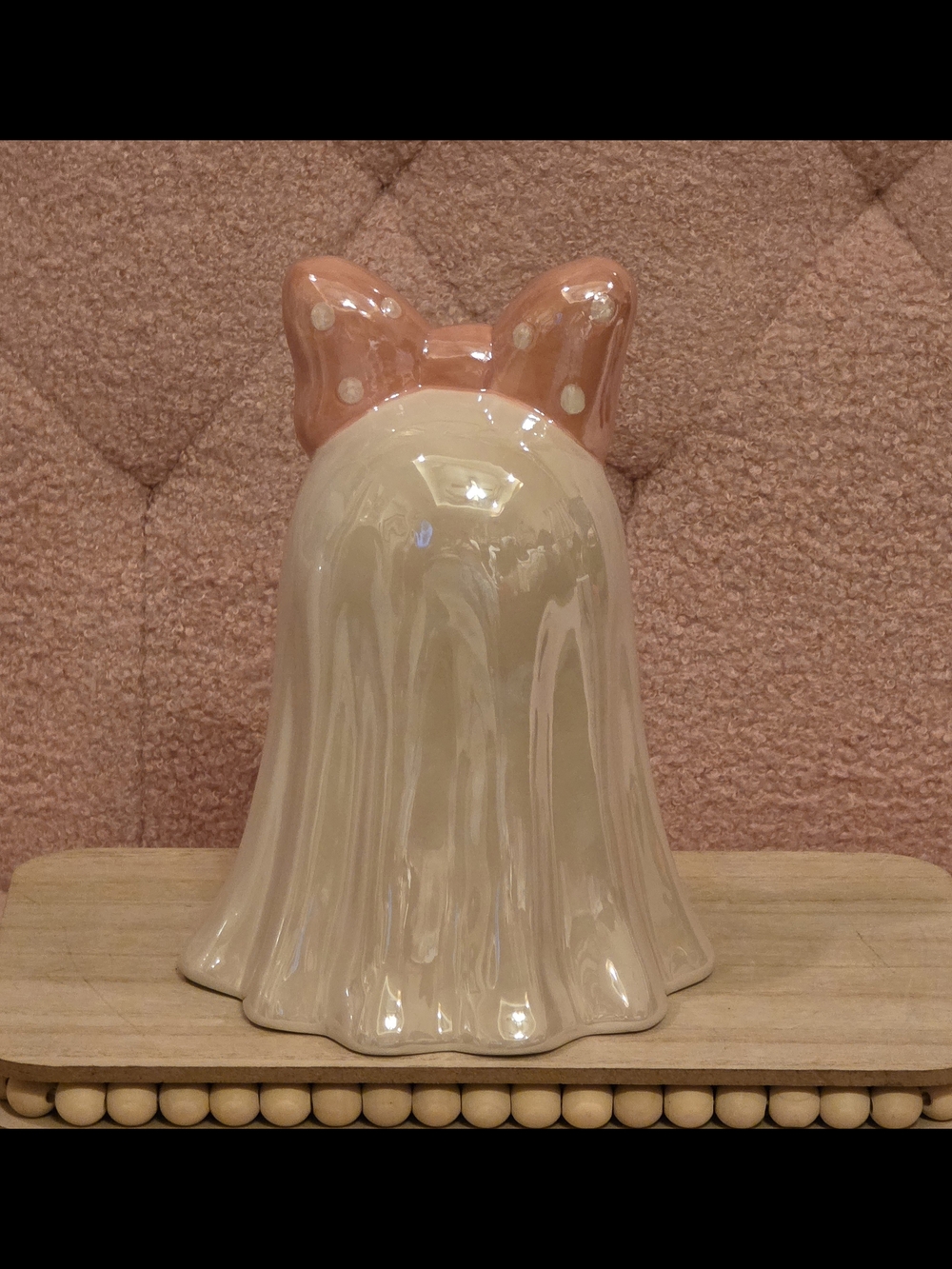 Pink Bow Ceramic Ghost Figurine - Decorative Home Art - Picture 3 of 3